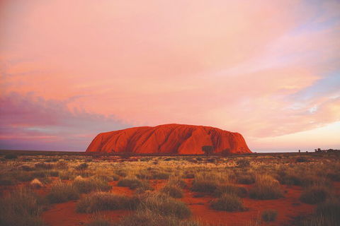 Uluru (Ayers Rock) And Kings Canyon In 3 Days - Dalby Accommodation 0