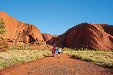 Uluru (Ayers Rock) And Kings Canyon In 3 Days - Dalby Accommodation 2