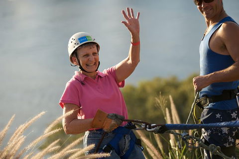 Abseiling The Kangaroo Point Cliffs In Brisbane - Dalby Accommodation 2