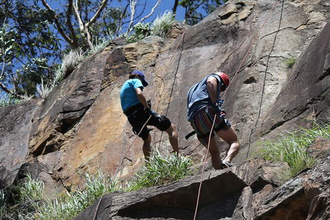 Abseiling The Kangaroo Point Cliffs In Brisbane - Dalby Accommodation 4