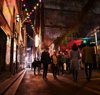 Melbourne After Dark 2-hour walking tour - Dalby Accommodation