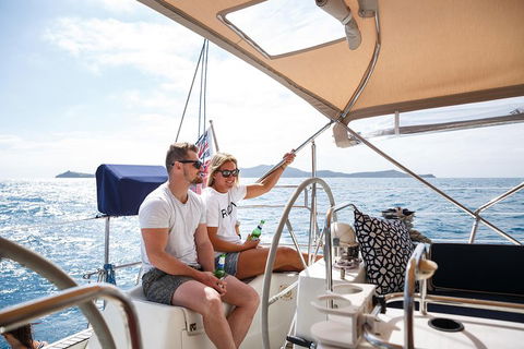 2-Night Private Charter Aboard Cruising Yacht Milady - Dalby Accommodation 3