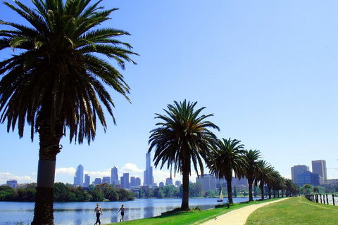 Melbourne City Tour: Sporting Icons And The Bayside - Dalby Accommodation 1