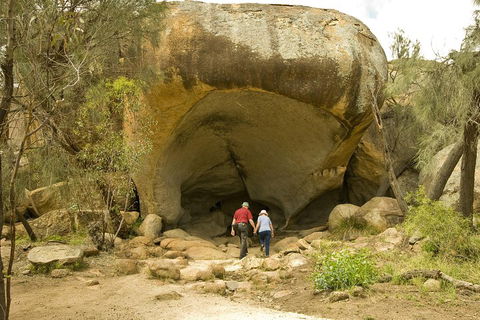 2-Day Wave Rock, York, Wildflowers & Aboriginal Experience - Dalby Accommodation 3