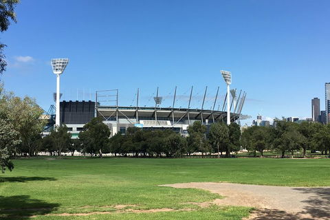 Legends & Champions Tour - Dalby Accommodation 2