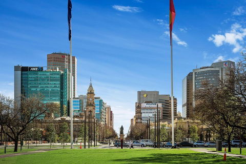 Adelaide Highlights, Hahndorf & McLaren Vale Wine Tasting And Sightseeing Tour - Dalby Accommodation 1
