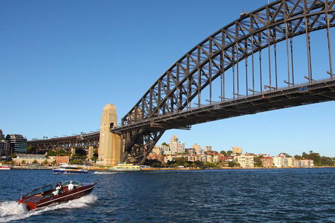 Private Icons And Highlights Cruise Of Sydney Harbour - Dalby Accommodation 1