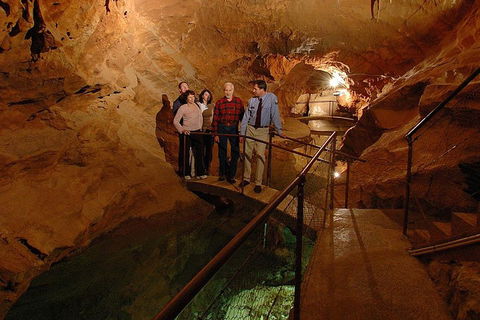 Private Tour: Jenolan Caves & Blue Mountains In A Day - Dalby Accommodation 3