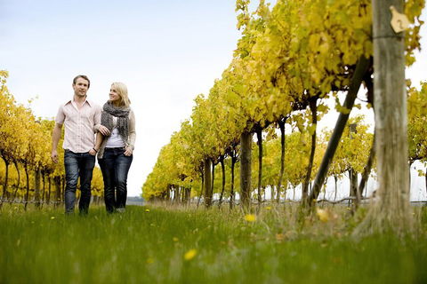 Overnight Daylesford And Macedon Ranges Gourmet Food Trail Tour From Melbourne - Dalby Accommodation 2
