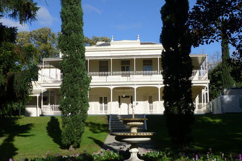 Melbourne City Tour: Lifestyle Of The Rich And Famous - Dalby Accommodation 0