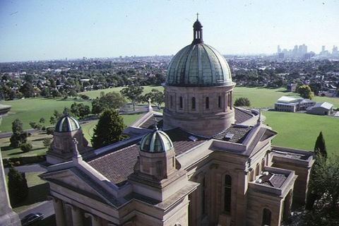 Melbourne City Tour: Lifestyle Of The Rich And Famous - Dalby Accommodation 4