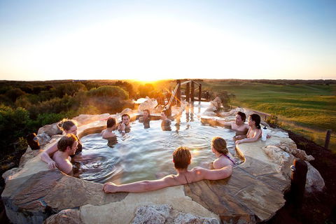 Peninsula Hot Springs Tour With Restaurant Lunch & Gondola Ride - Dalby Accommodation 4