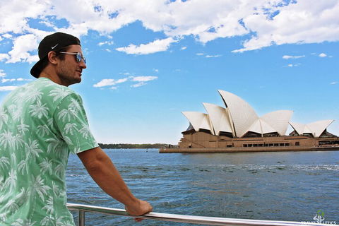 Sydney Harbour Hop-on Hop-off Cruise - Dalby Accommodation 3