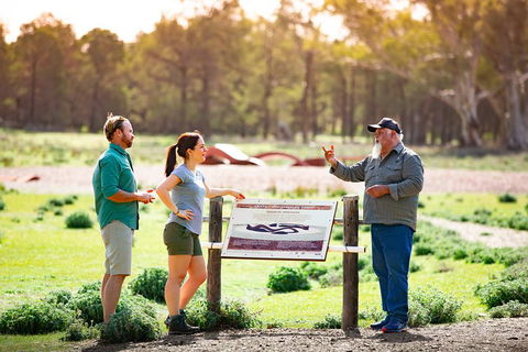 Yura Udnyu - Our Culture, Your Culture (Aboriginal Cultural Walk) - Dalby Accommodation 3
