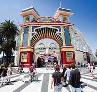 Private Full Day Melbourne City Tour with local guide - Dalby Accommodation