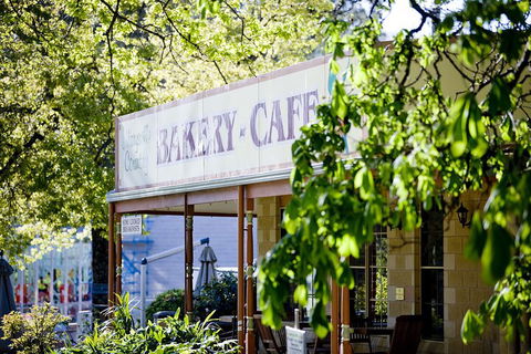 Lake Mountain Snow Trip Including Yarra Valley Chocolaterie From Melbourne - Dalby Accommodation 2